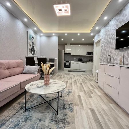 Апартаменти В Arena Apart Polyana  Exterior foto
